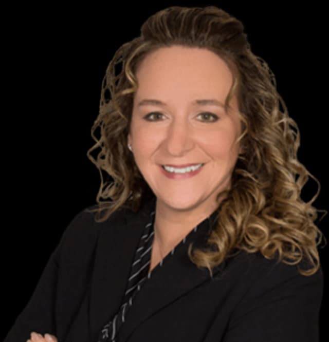 Tricia House headshot